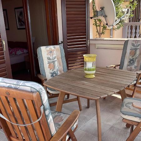 Apartment Mona 1, Fantastischer Meerblick Drage Εξωτερικό φωτογραφία